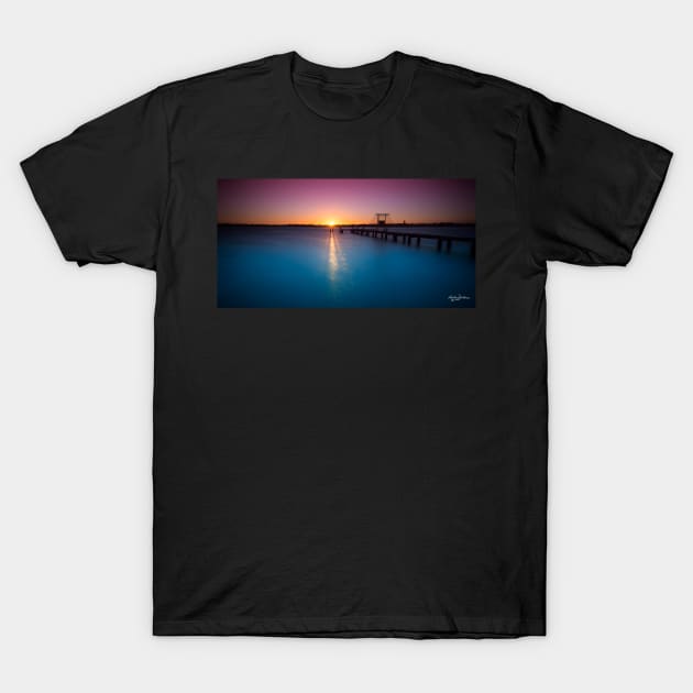 Mandurah Glow T-Shirt by lordveritas